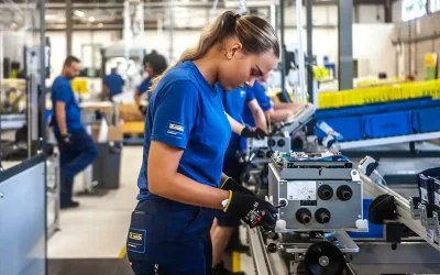 Assemblagelijn voor de Remeha Elga Ace hybride warmtepomp zat in één week op de gewenste output